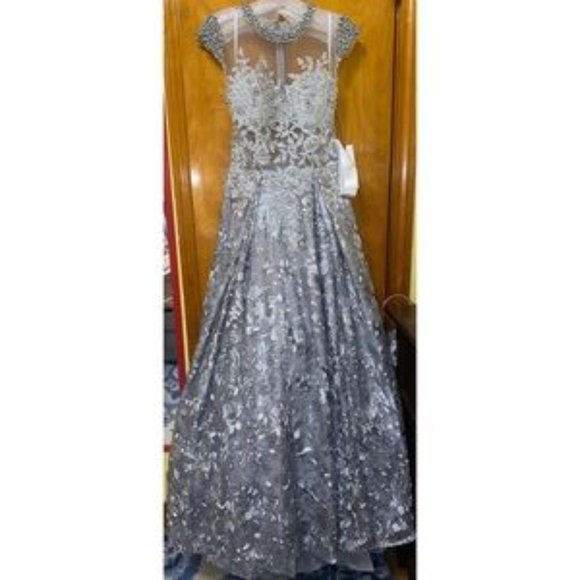 Mac Duggal Platinum Ball Gown - Picture 4 of 5